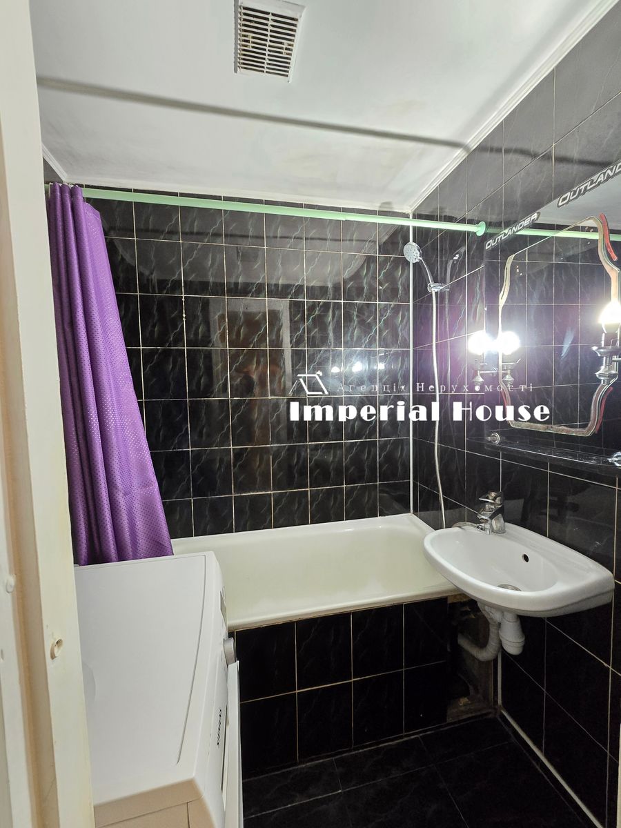 1831591885267039
