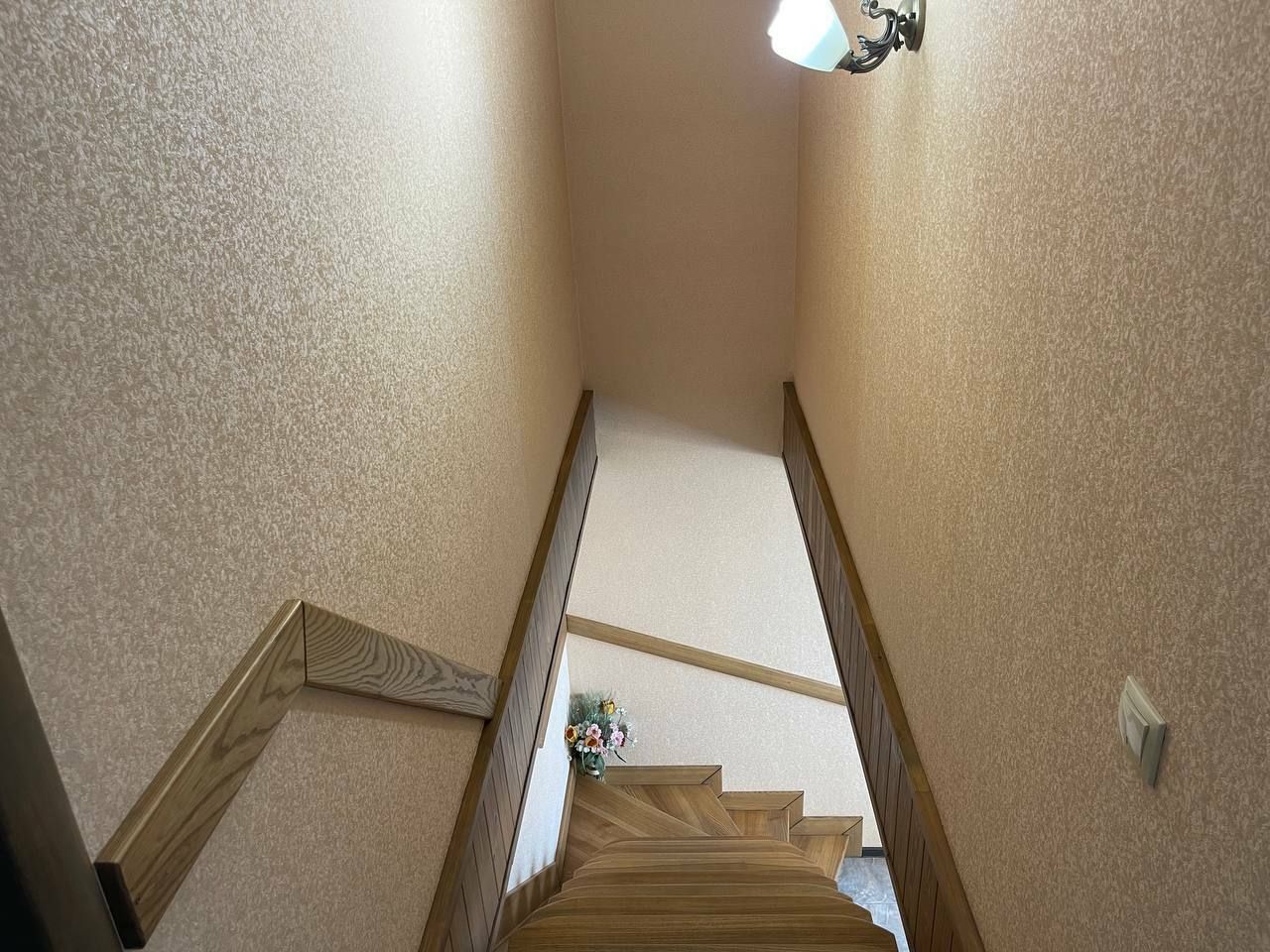 1835441796993039