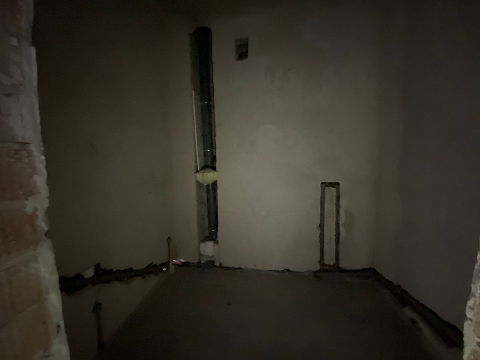1830804207592390