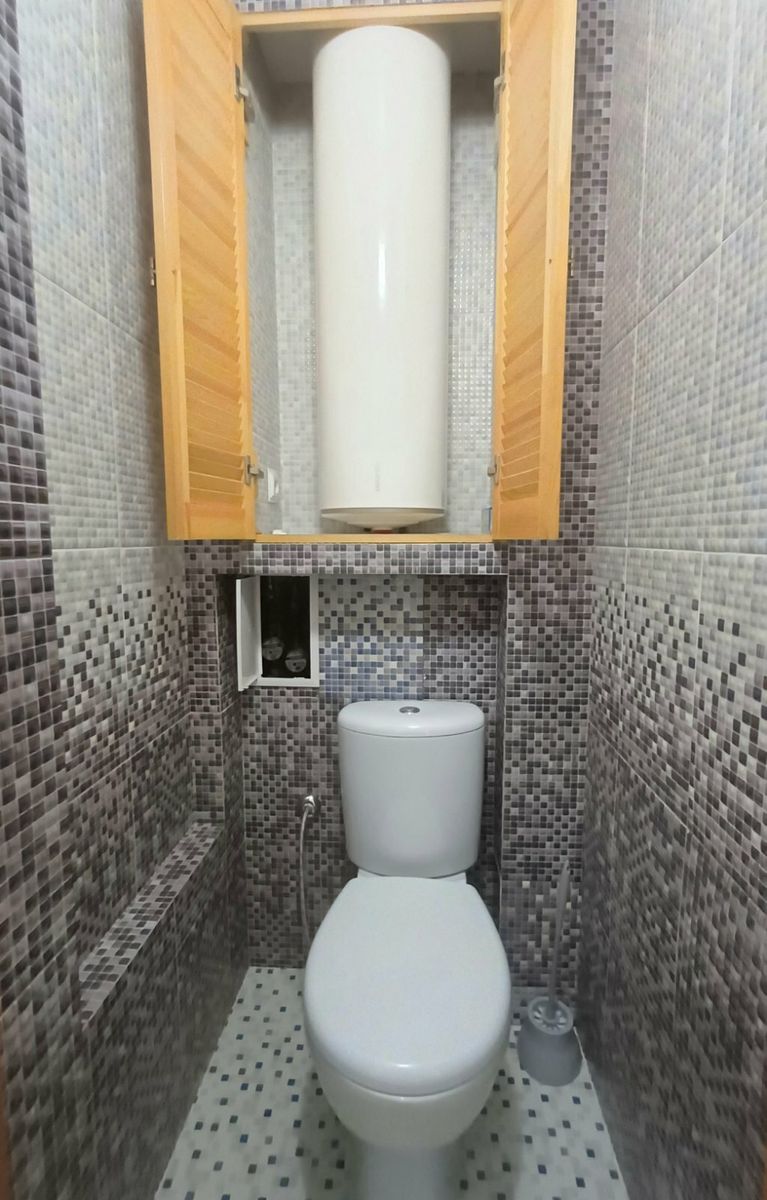 1832002235842392