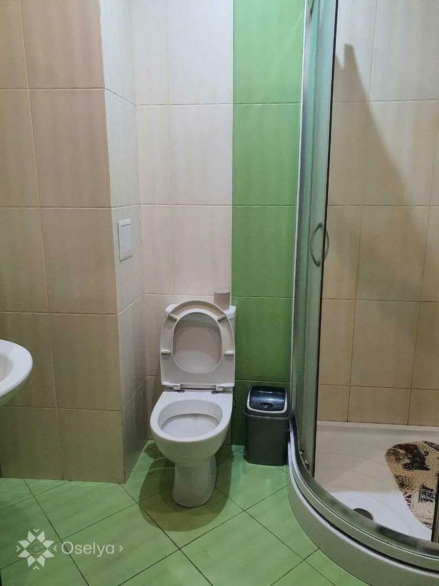 1833180148020392