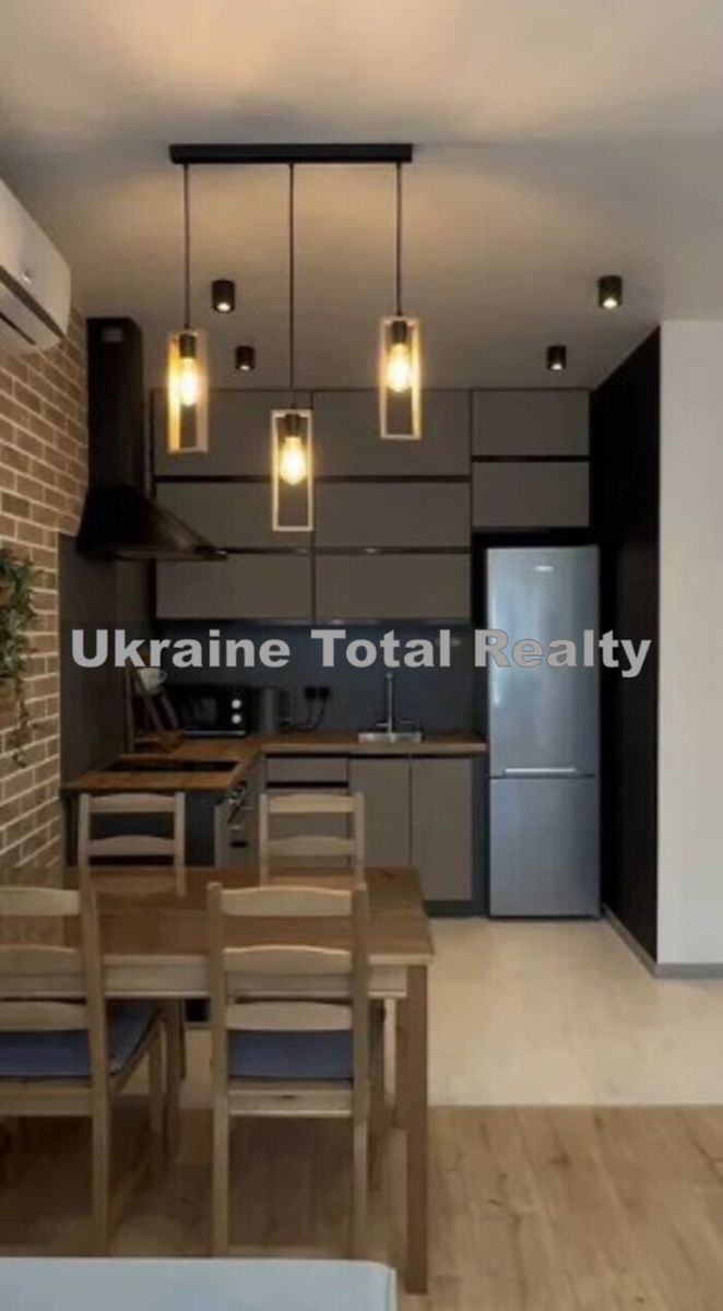 1840525725479392