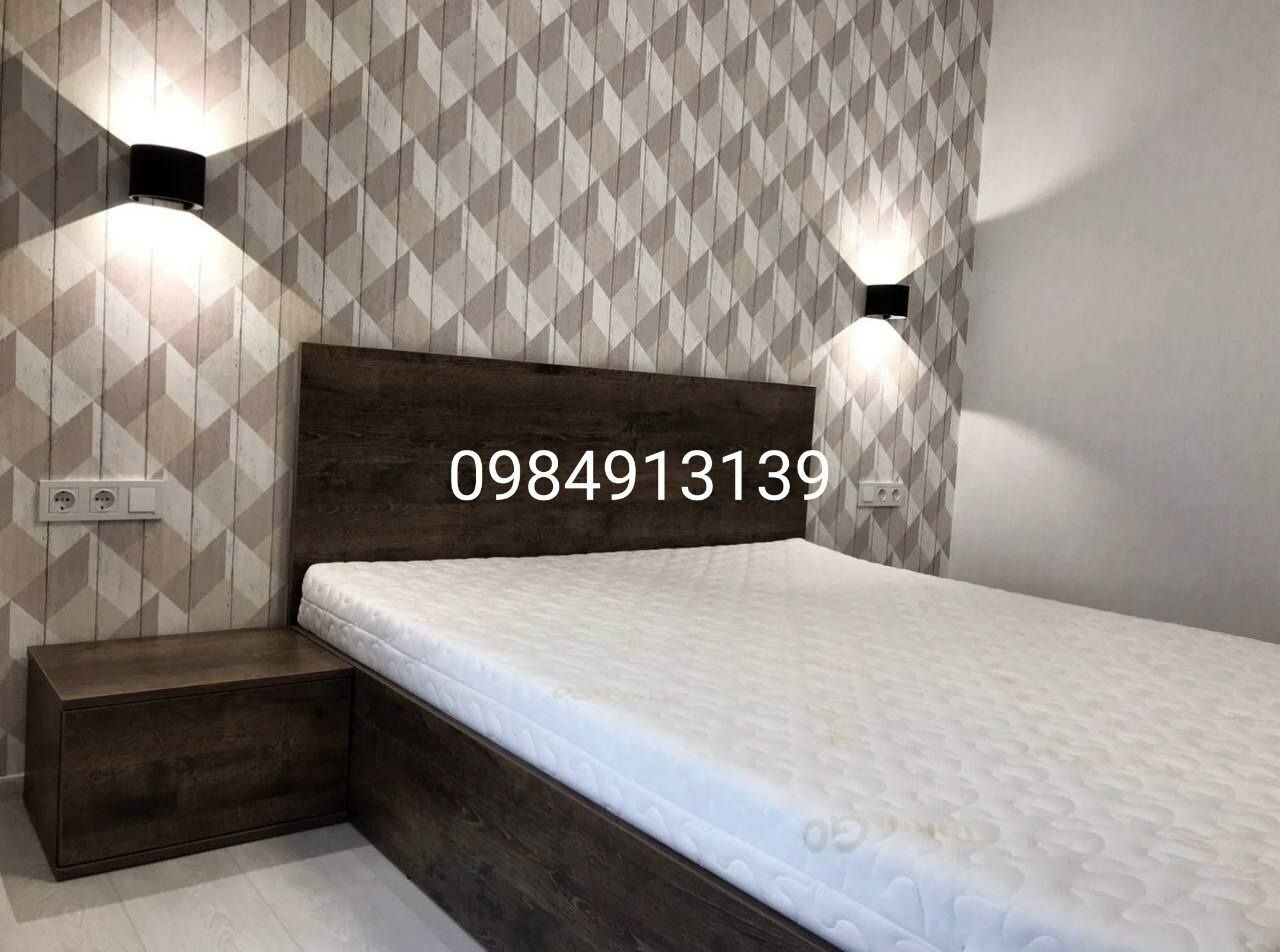 1833108802837393