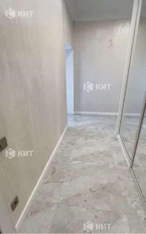 1834003410758393