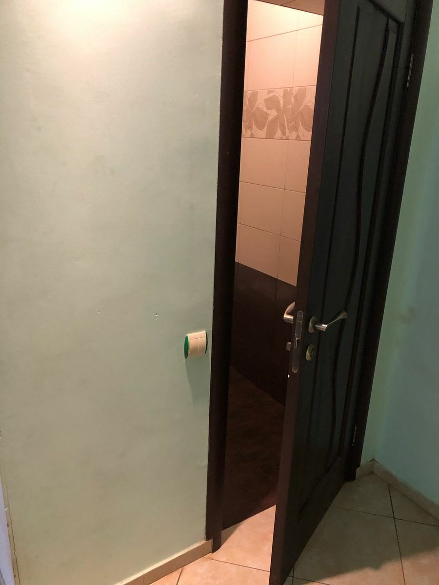 1835609573742395