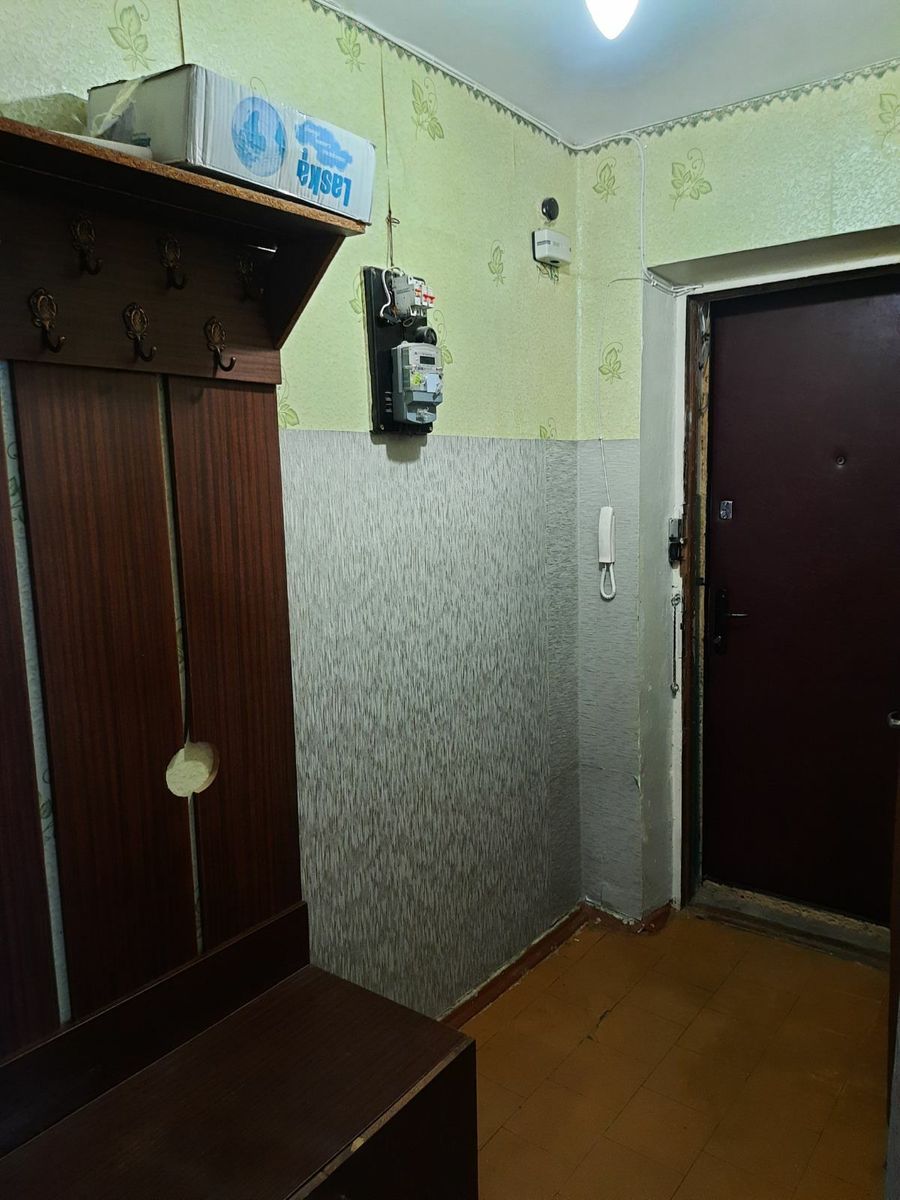 1837890378638395