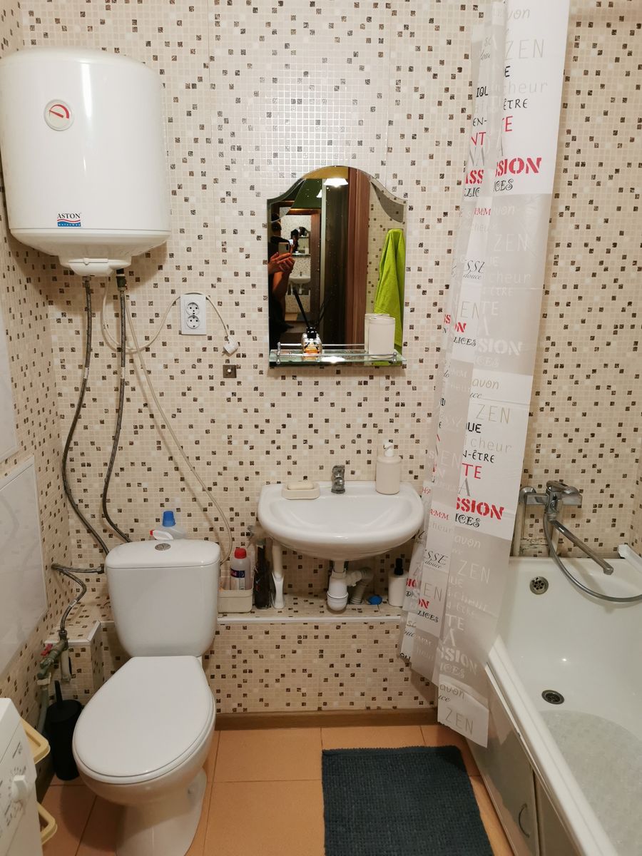 1735230138916396