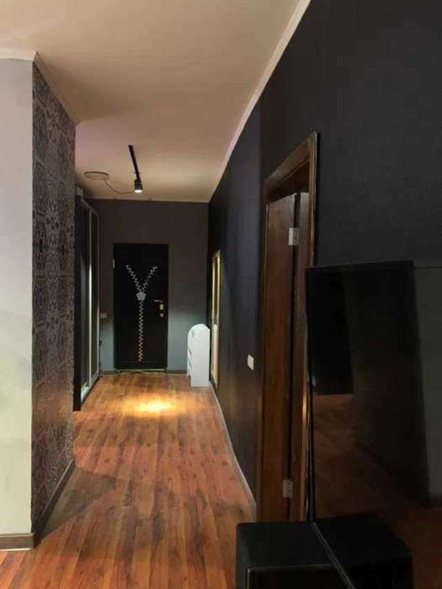 1833993365112396
