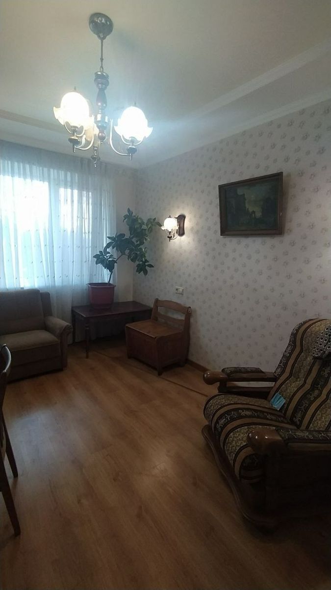 1835069816293397