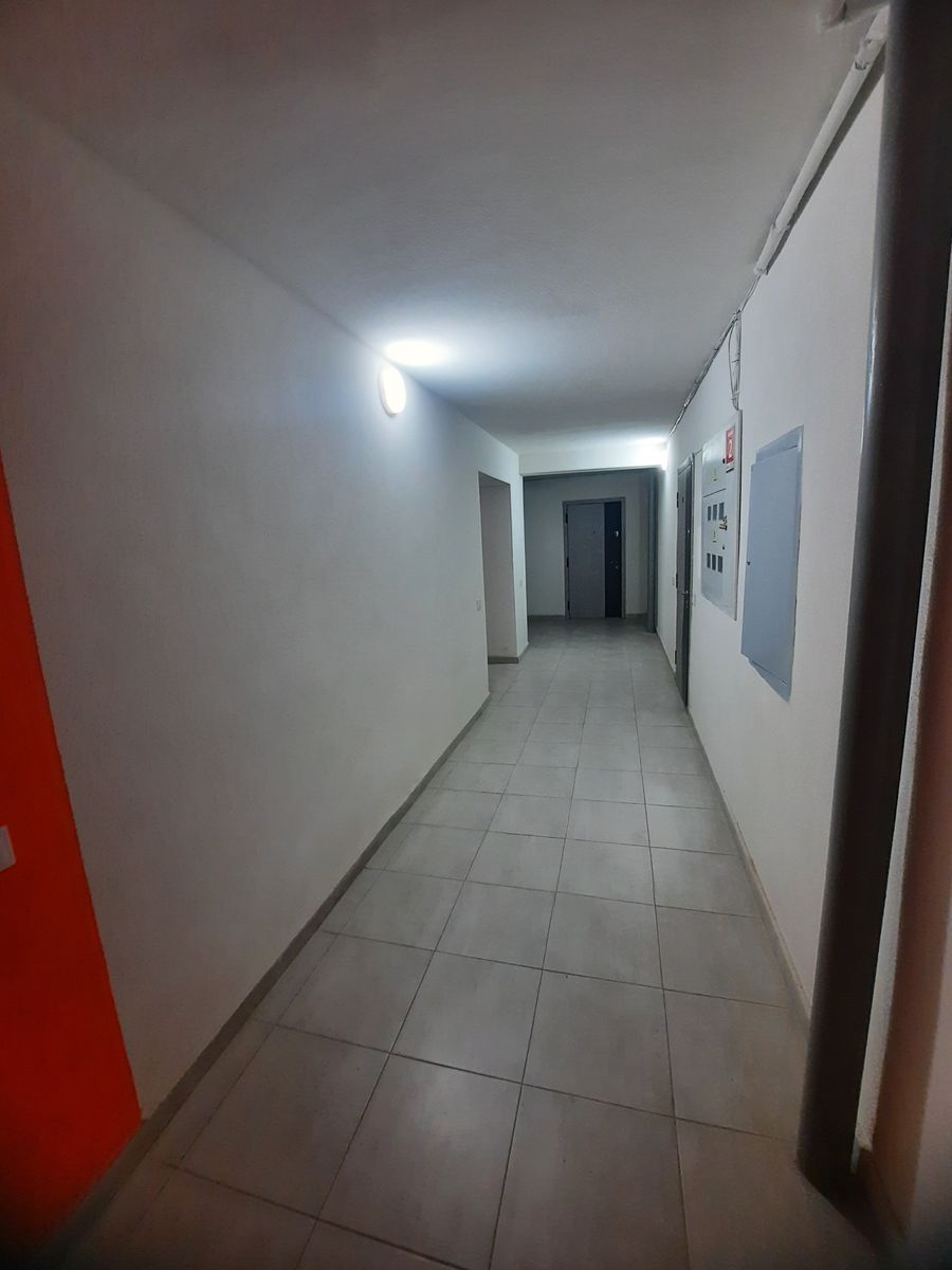 1838979066942397