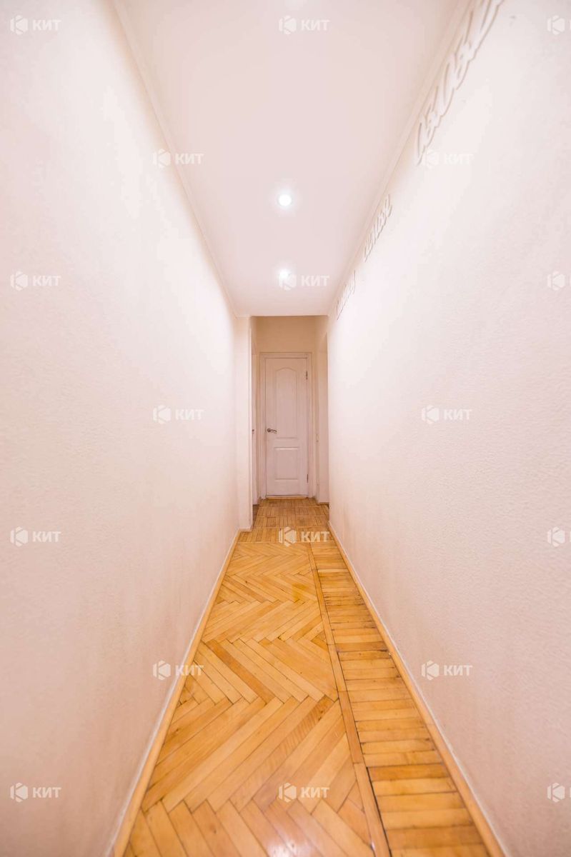 1837705972999398