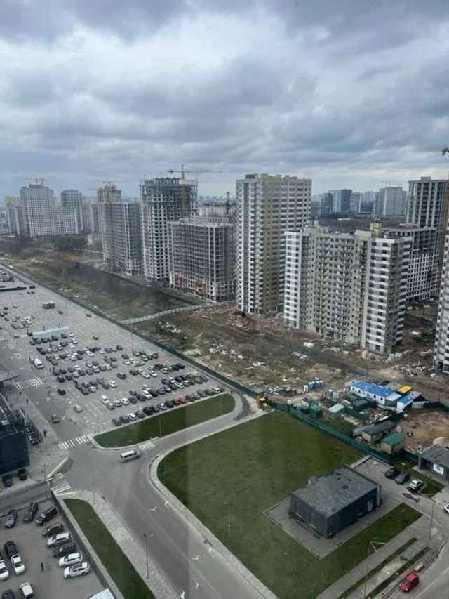 1831368240808399