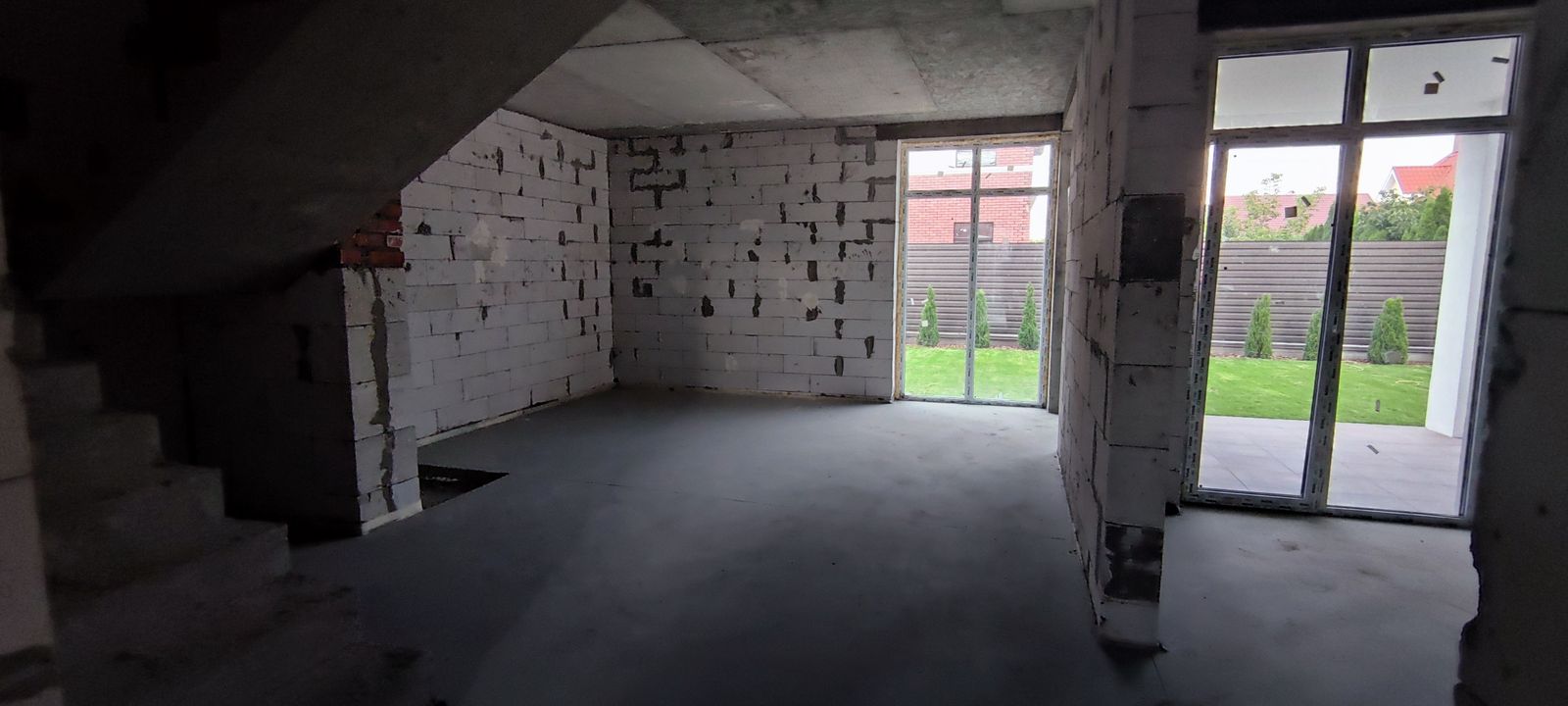 1841266591611400