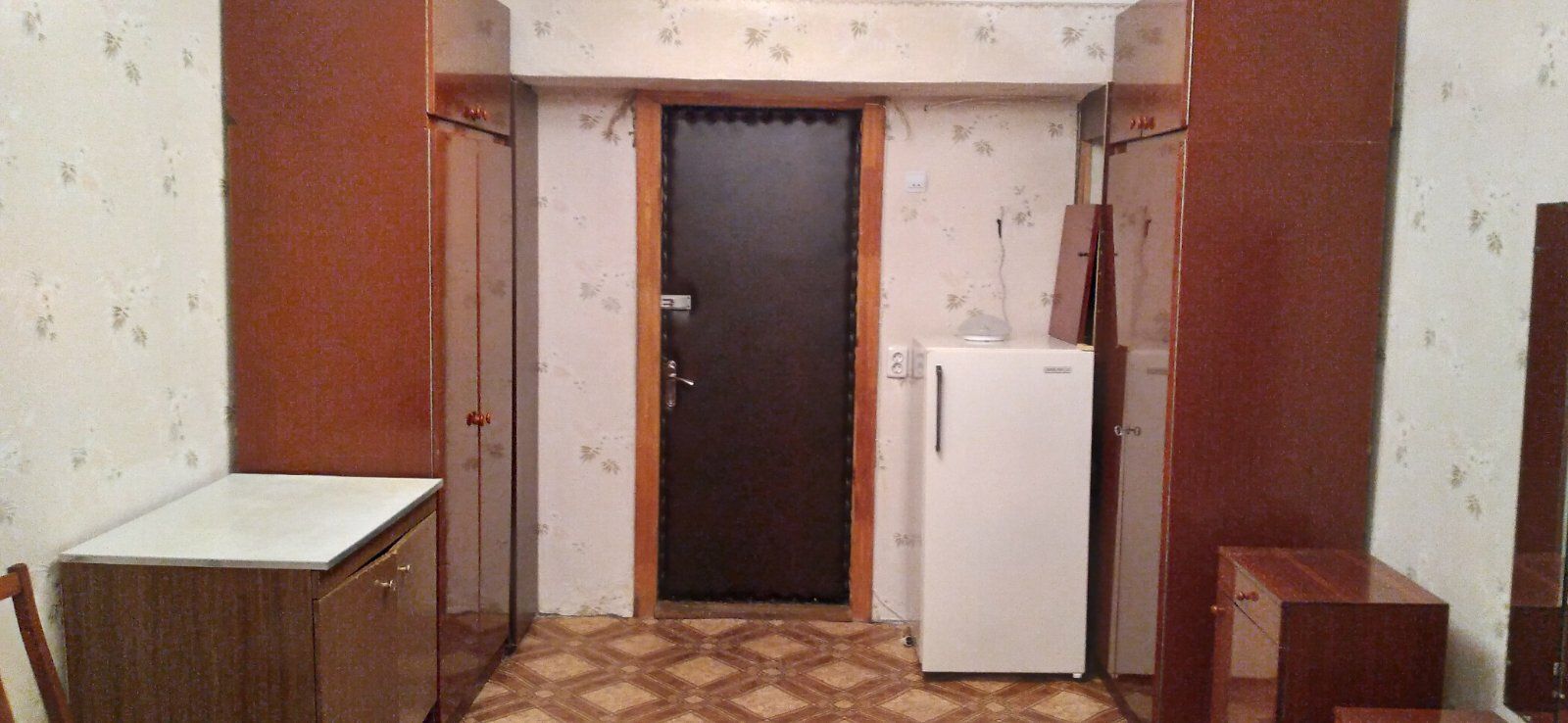 1819395370854401