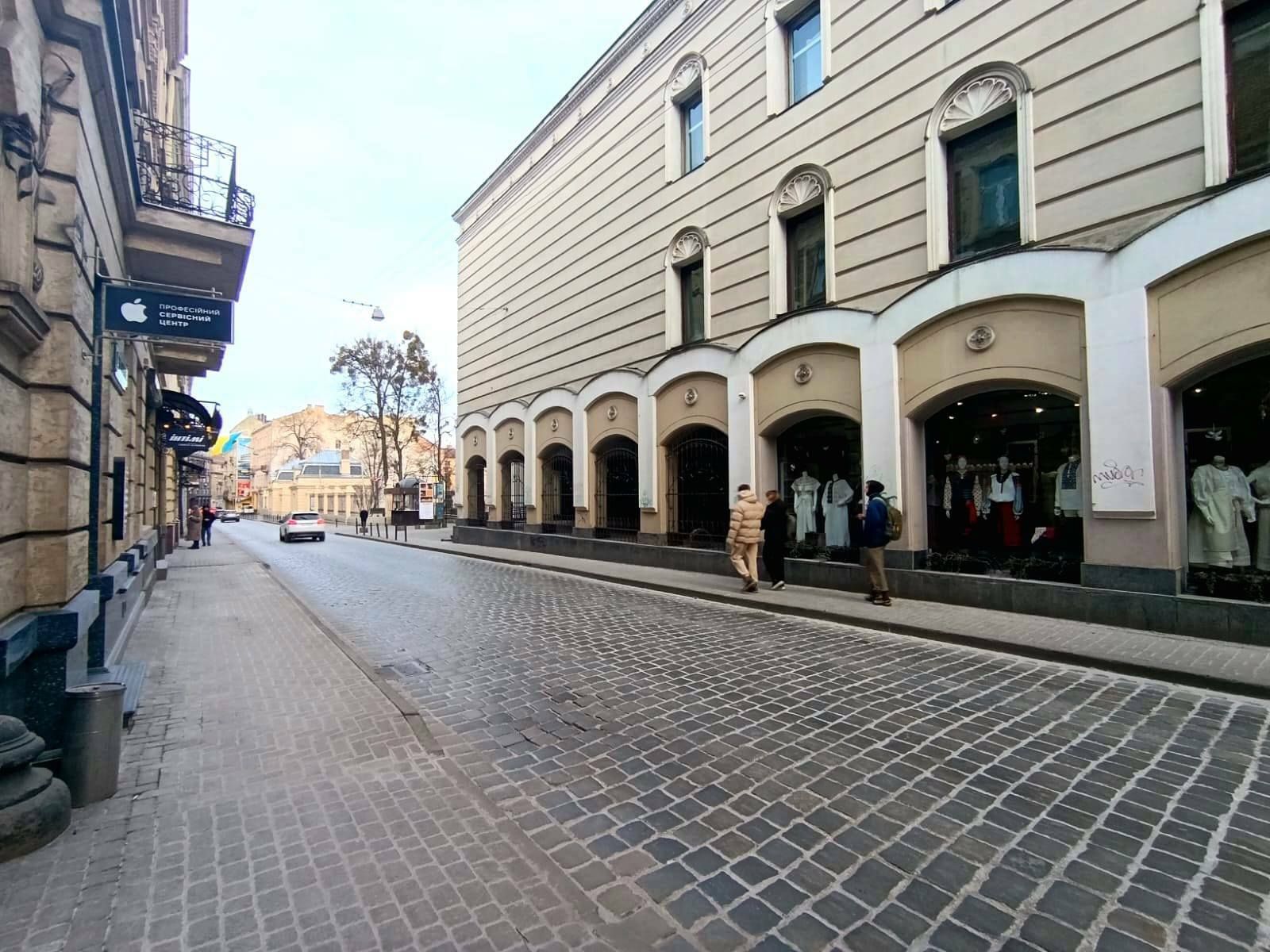 1825290057389401