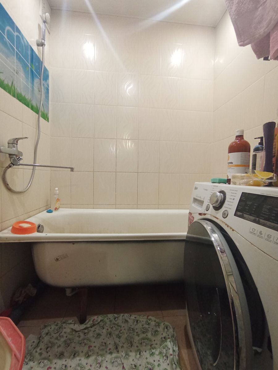 1820960573365402