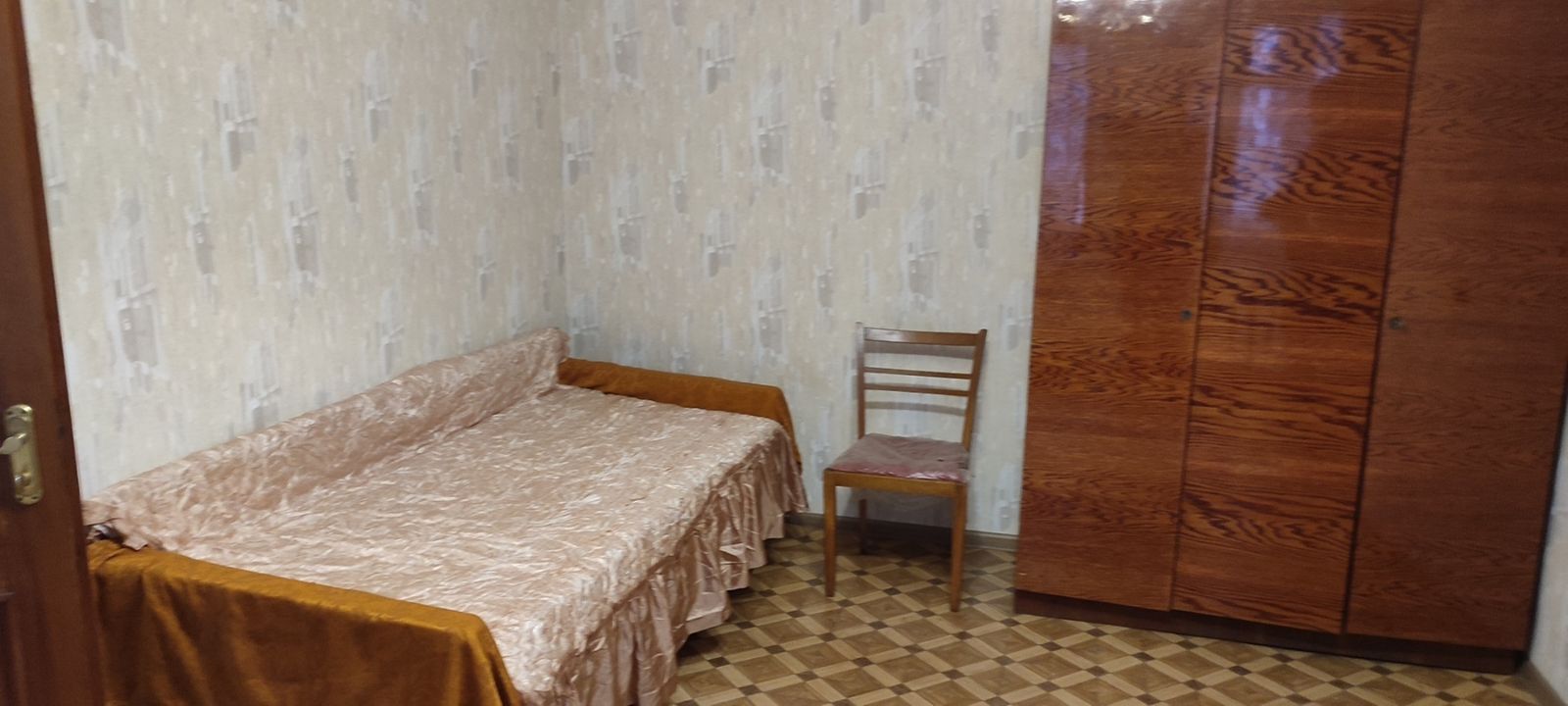 1832200634357402