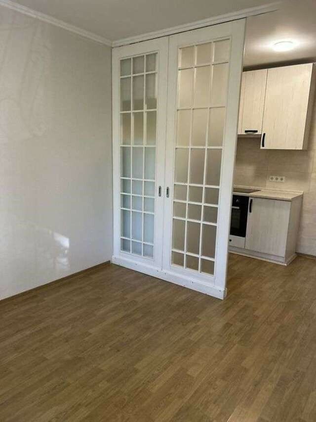 1832718433831404