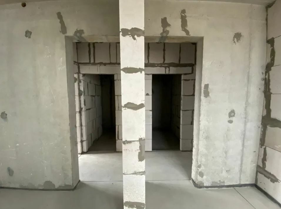 1834534797960404