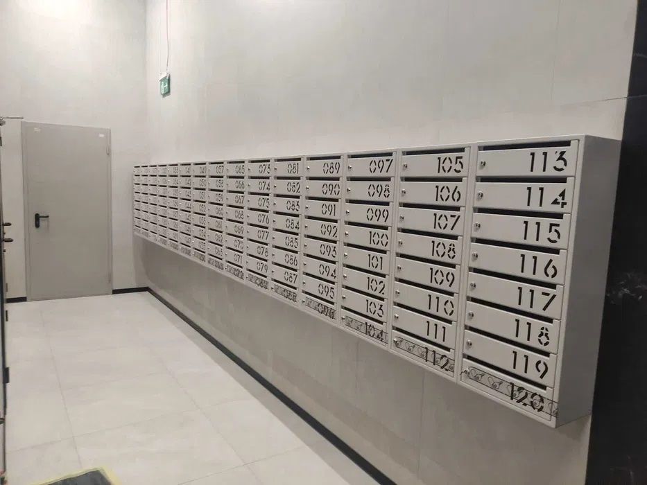 1831463686179405