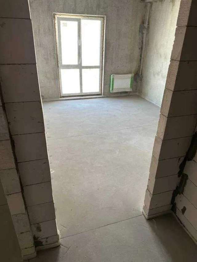 1832002828557405