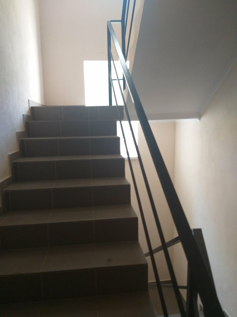 1835893367696405