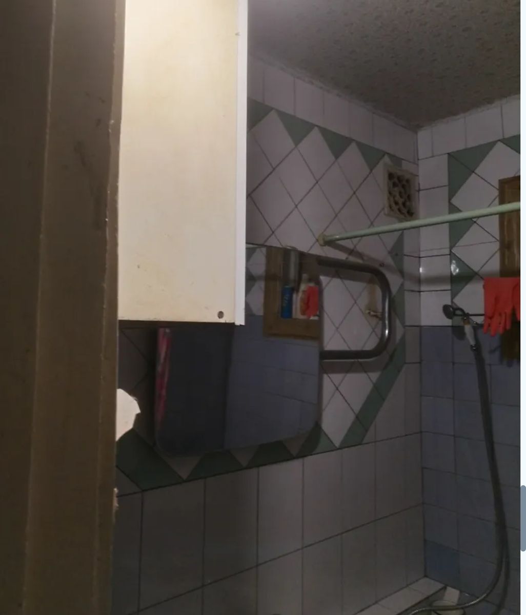 1831995989154406
