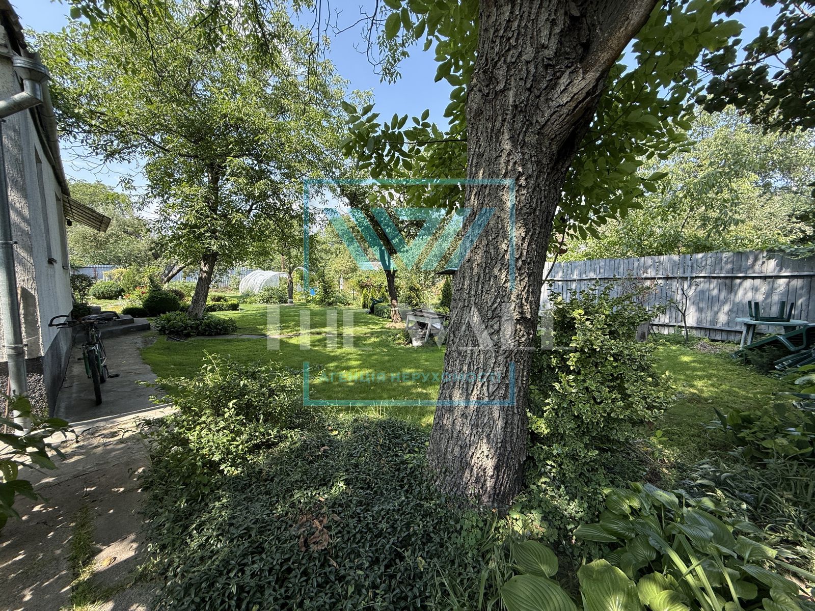 1837428086608407
