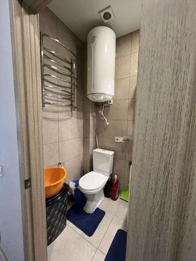 1839060417608407