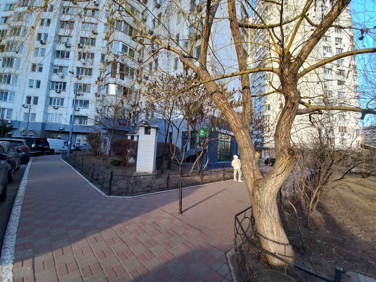 1831627800994408