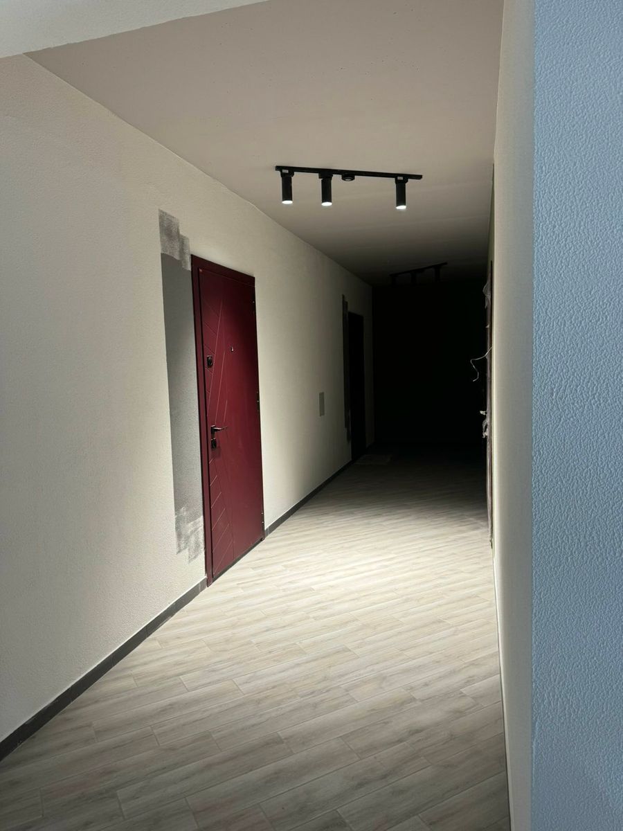 1835448889355409