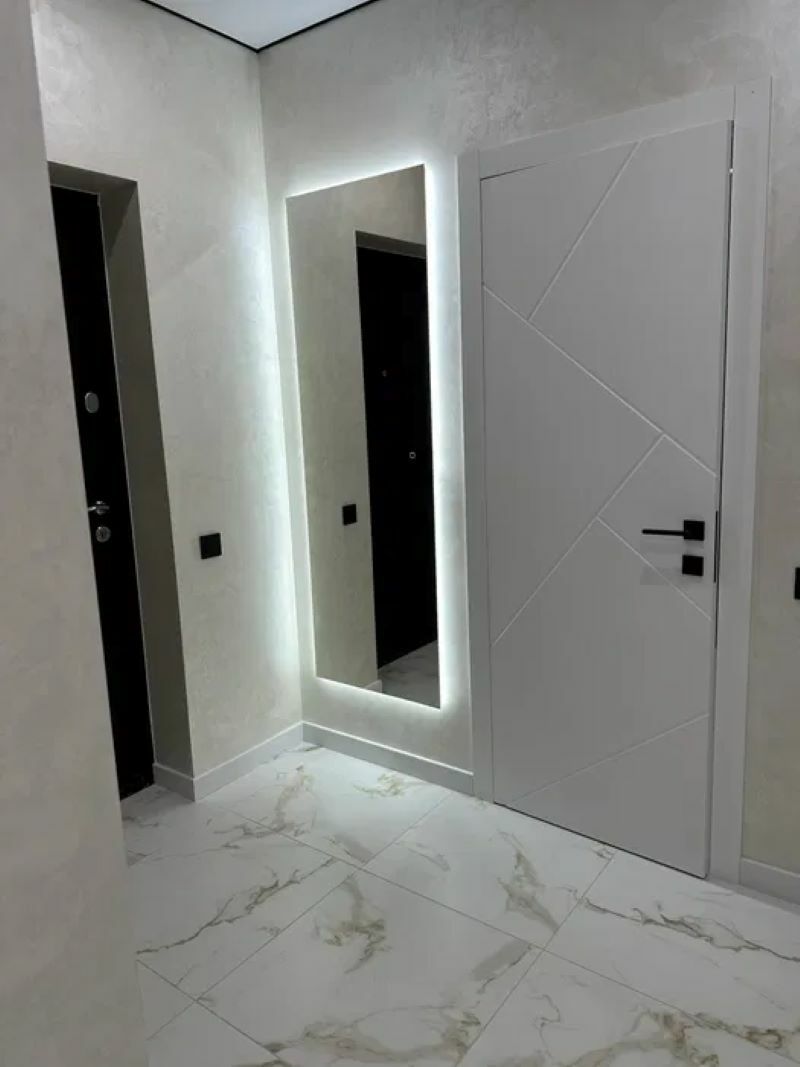 1835806729782409