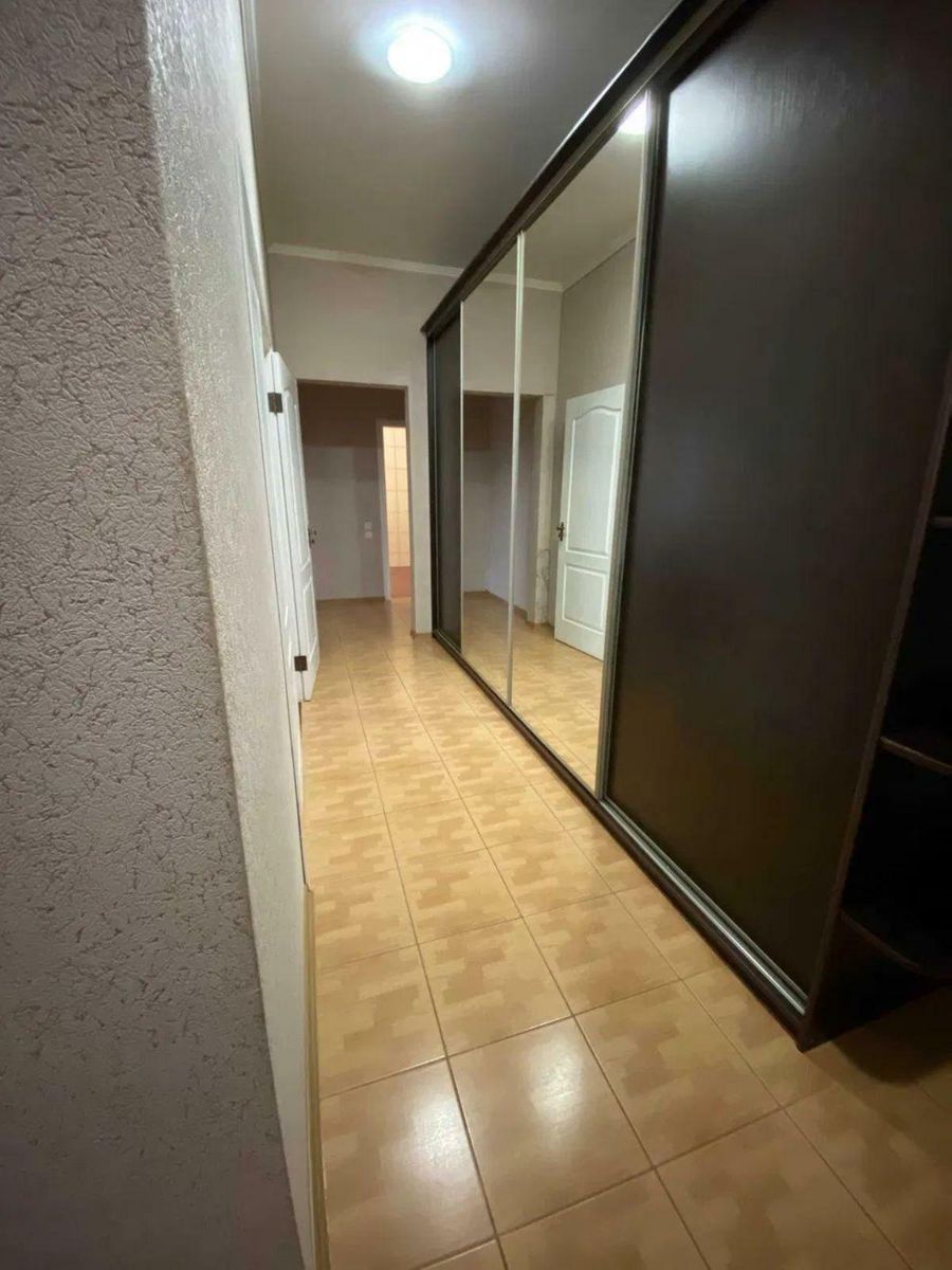 1830813551782410