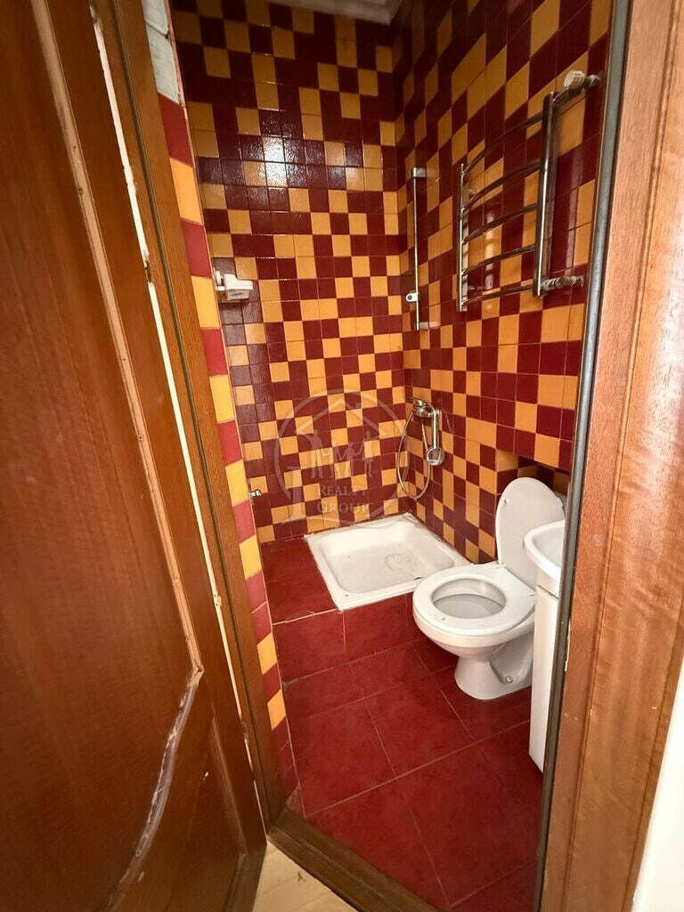 1832549864185410