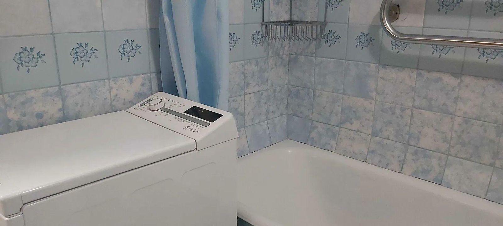 1831925757524411