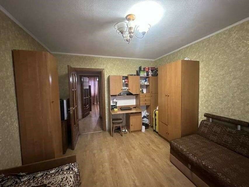1837896348845411
