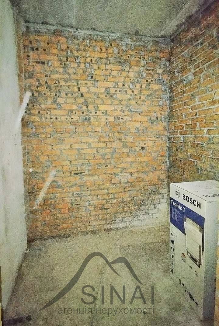 1839240478548411