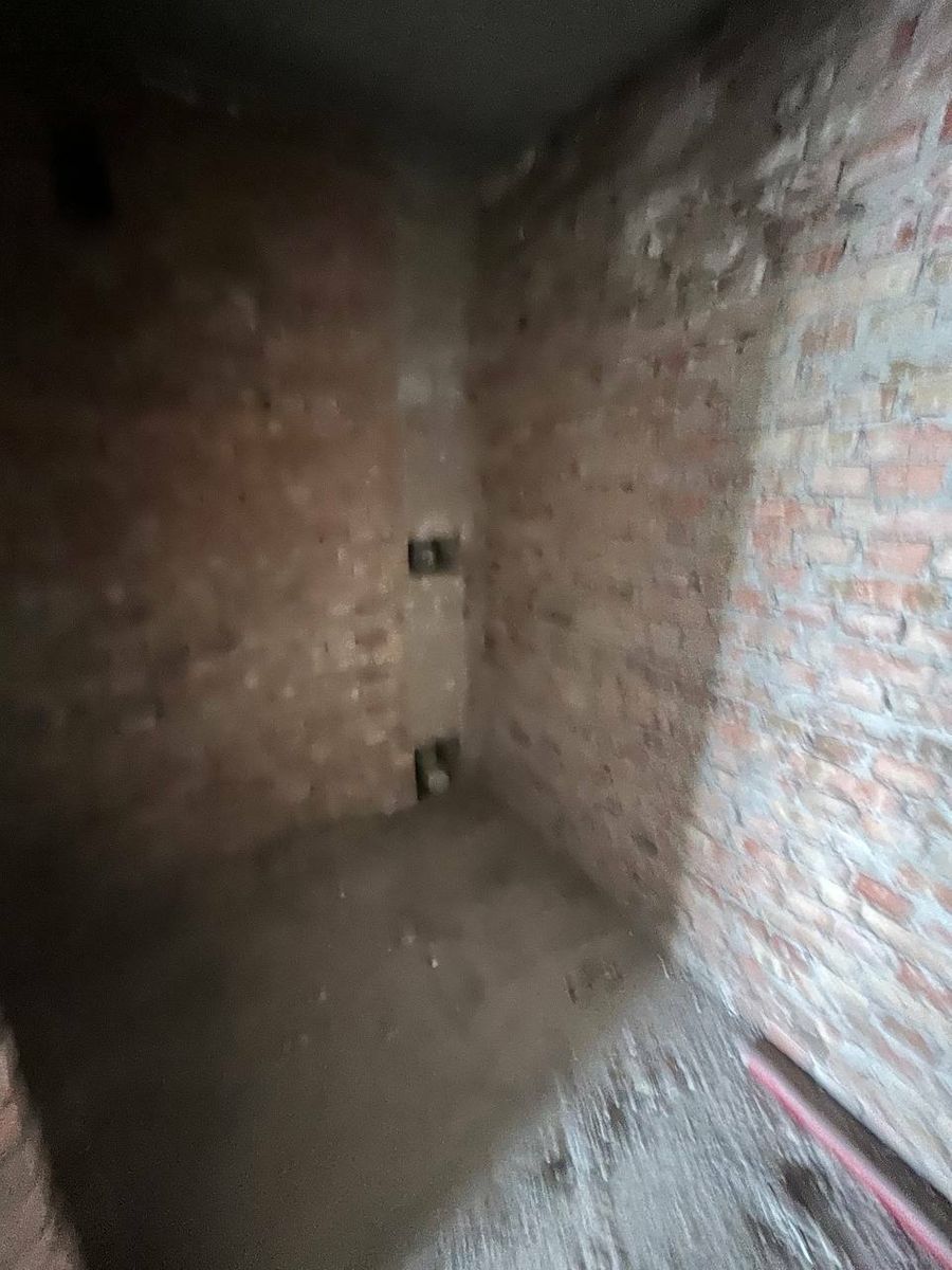1833889941743413
