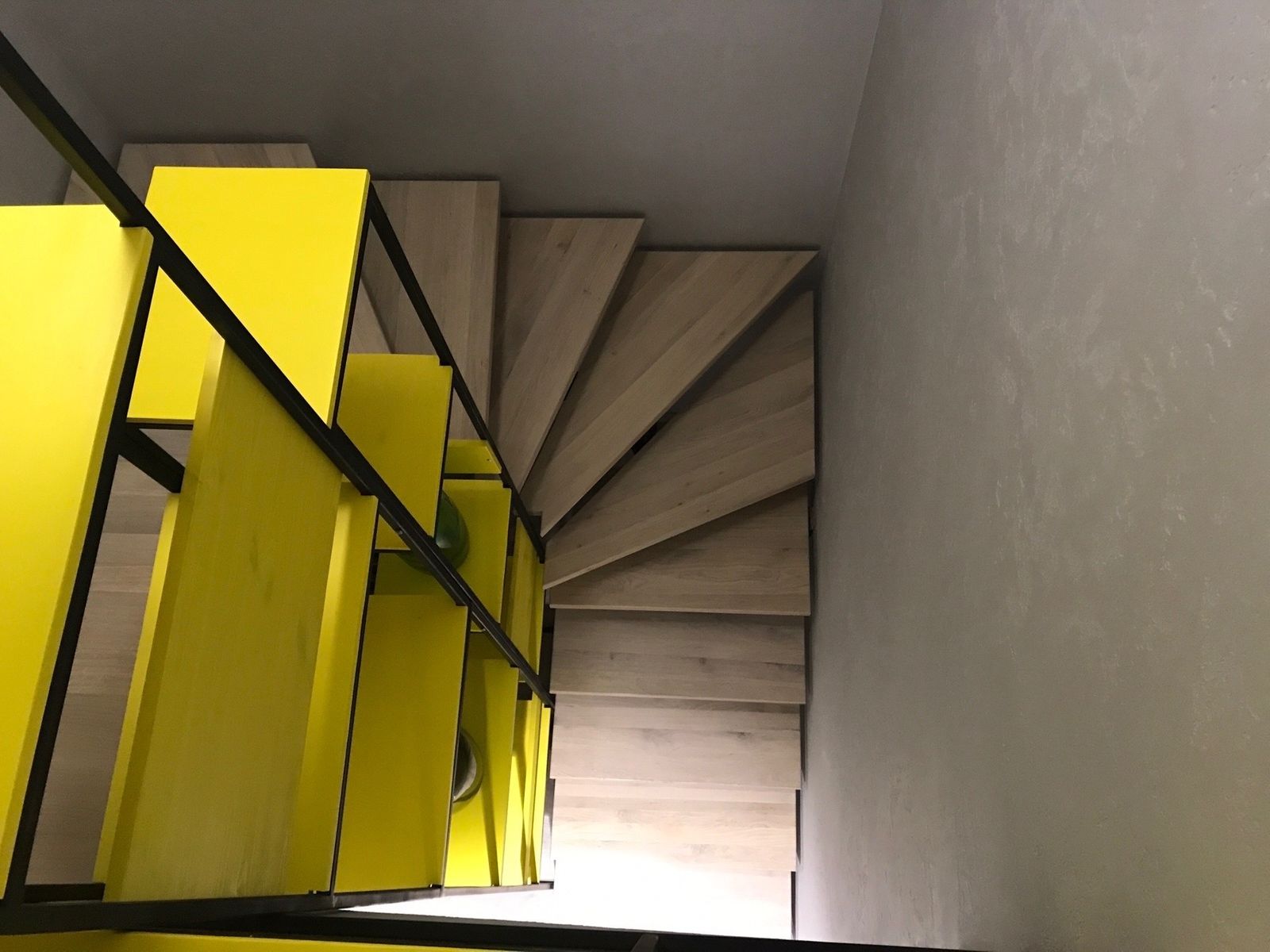 1834850512020413