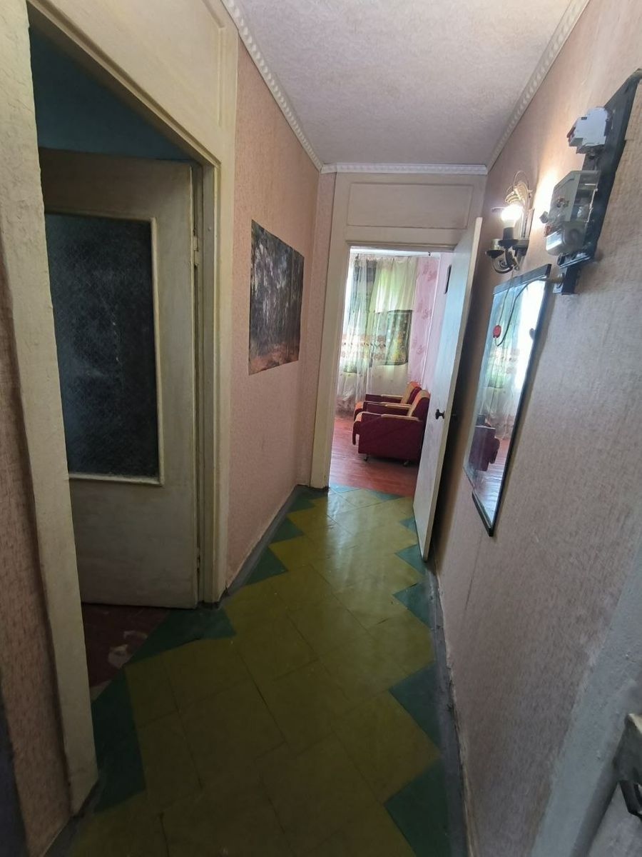 1833365678370414