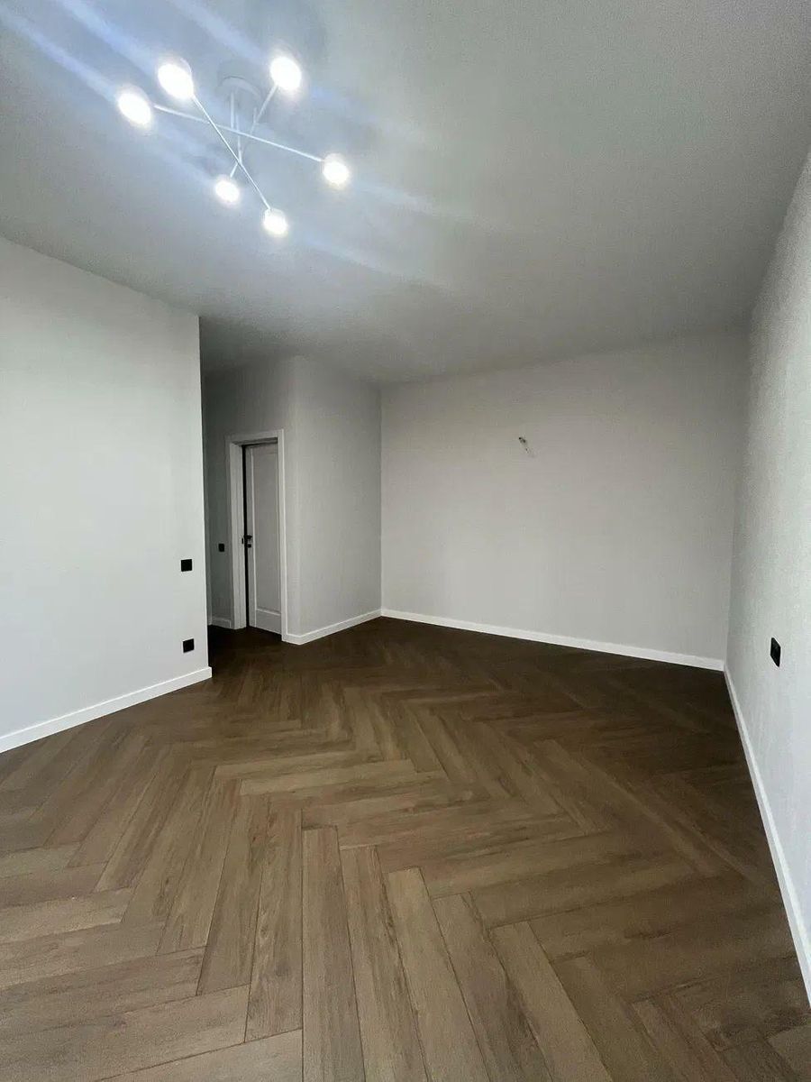 1836179622132415
