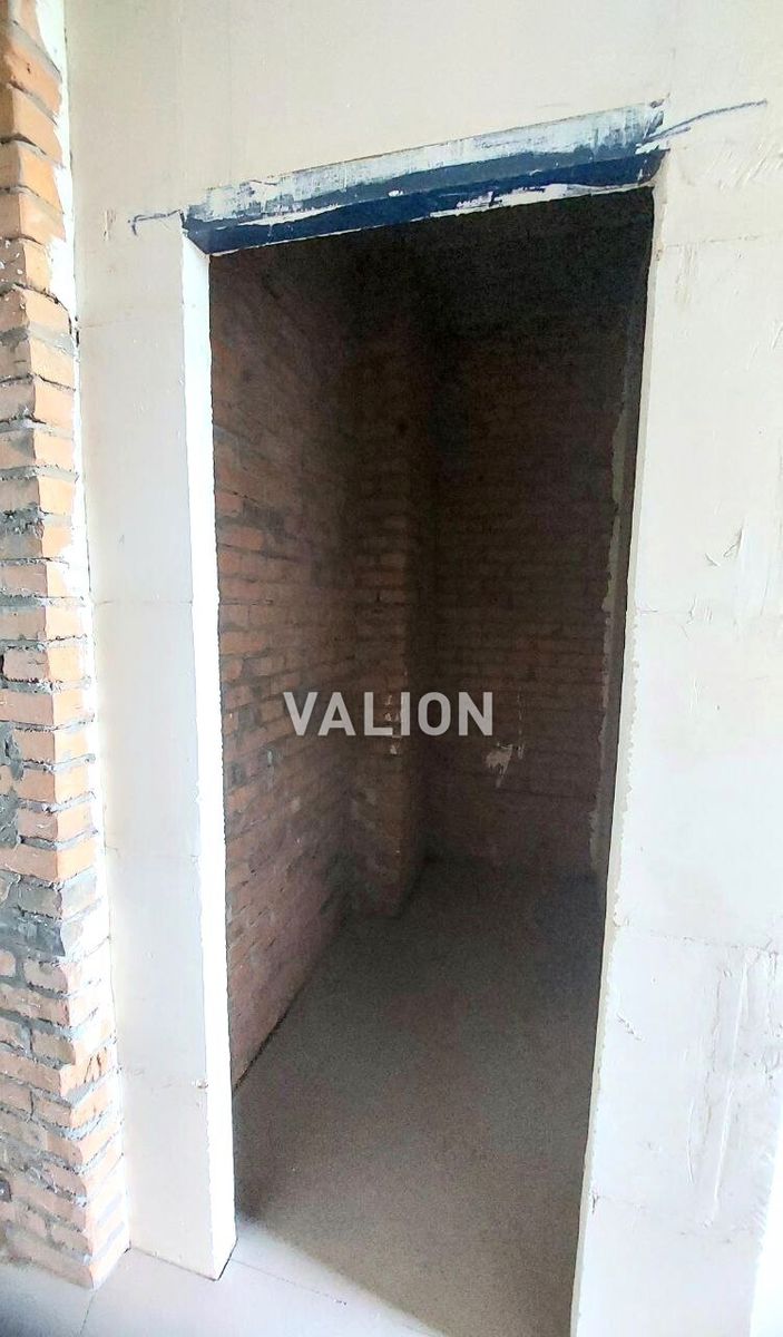 1841264166770415