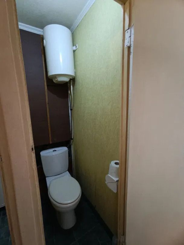 1833355881037417
