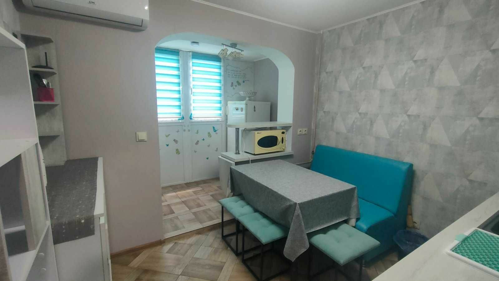 1836459670045418