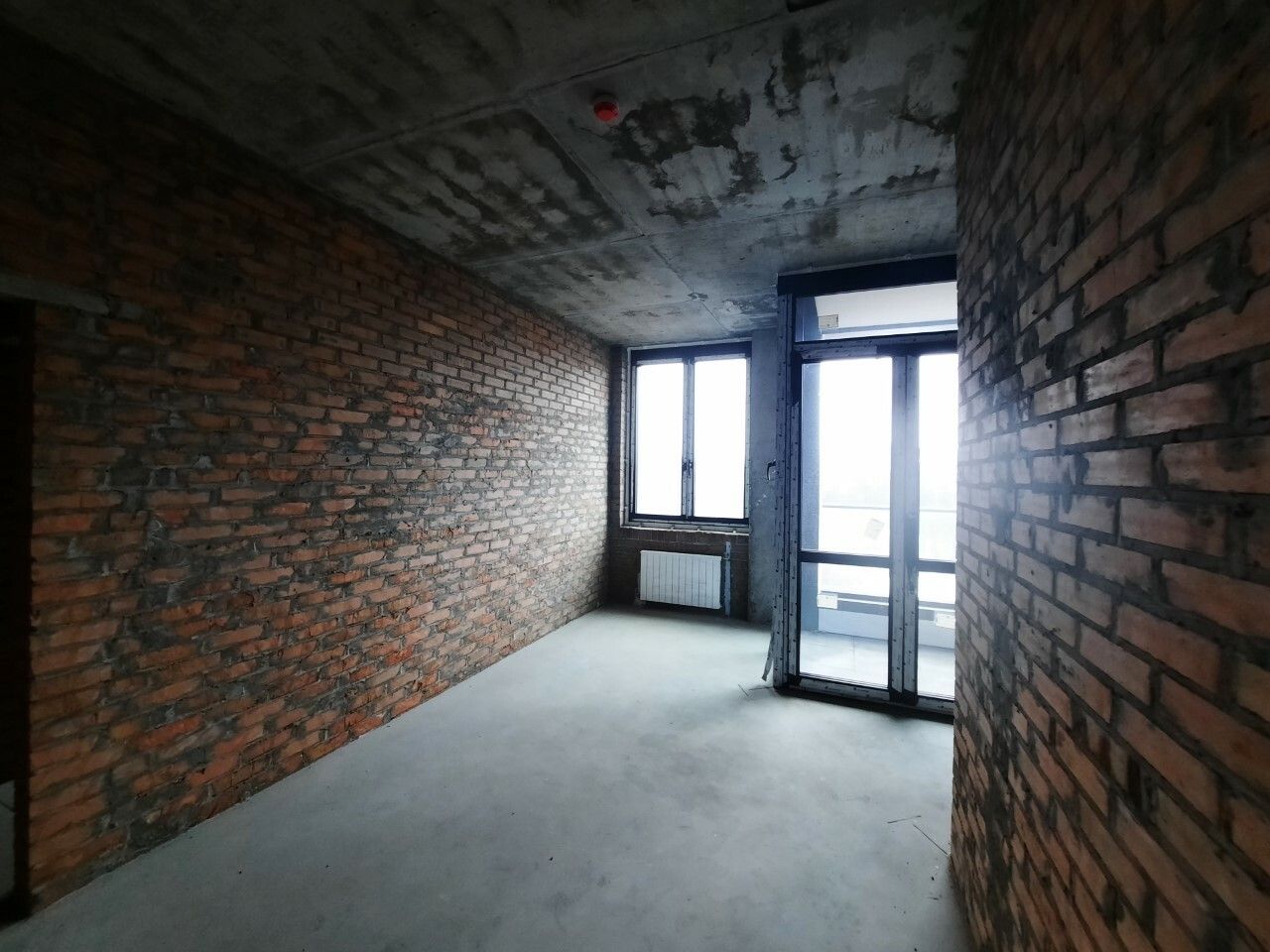 1818690478250042