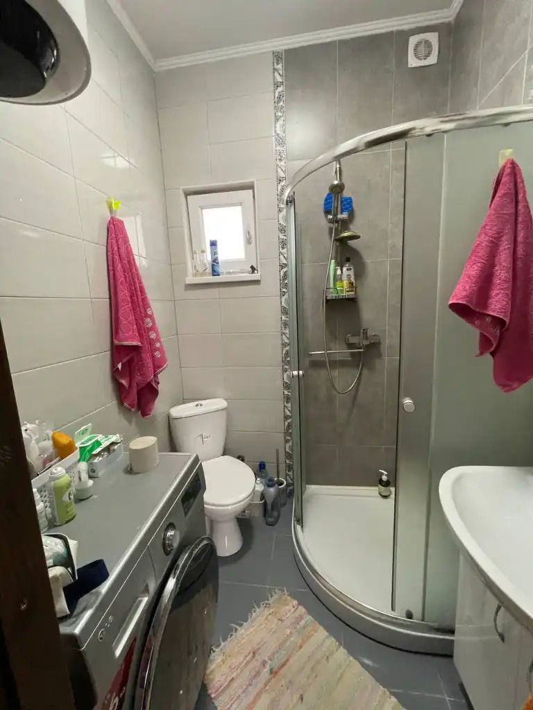 1835908986374420