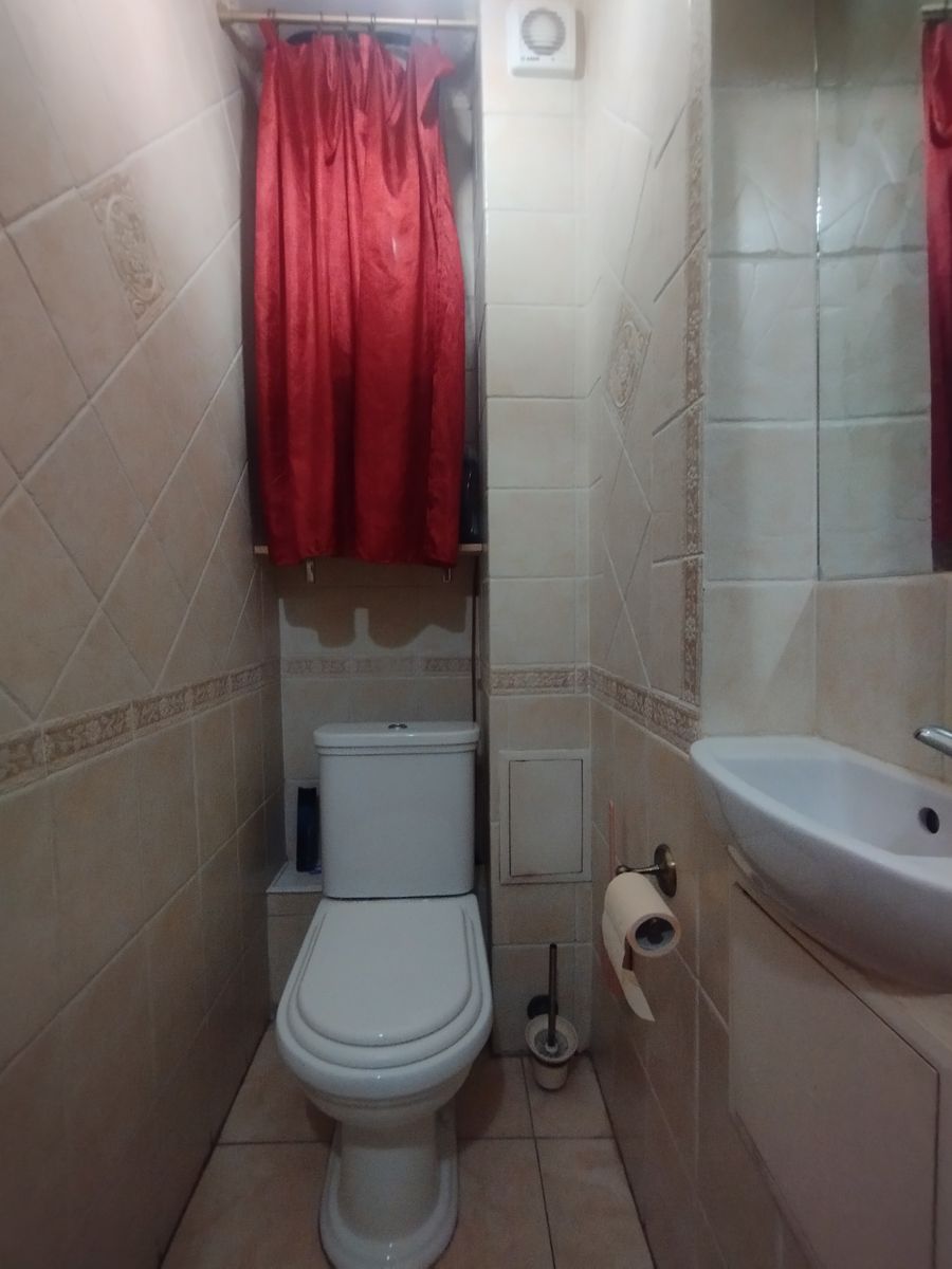 1818890483104421