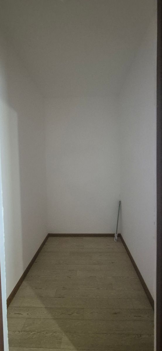 1835299746415421