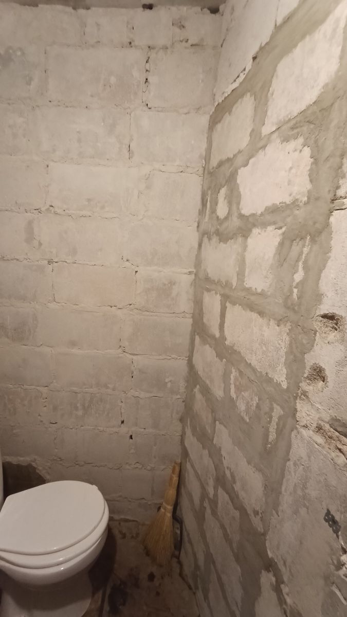 1838967508548422