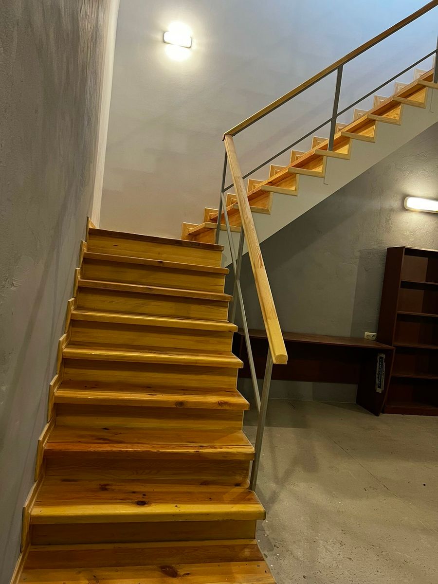 1836565380280423